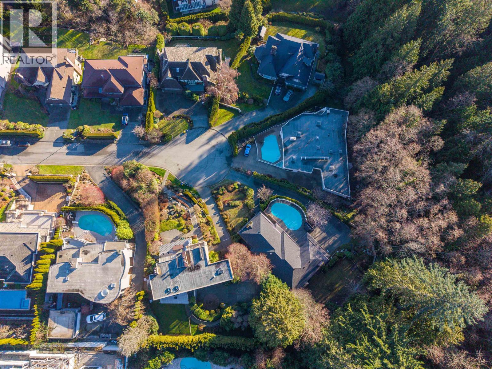 2490 Westhill Court, West Vancouver, British Columbia  V7S 3A5 - Photo 35 - R3080986