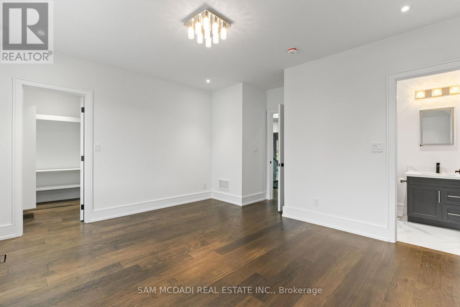 193 Mateo Place, Mississauga, Ontario  L5A 0A5 - Photo 26 - W12711924