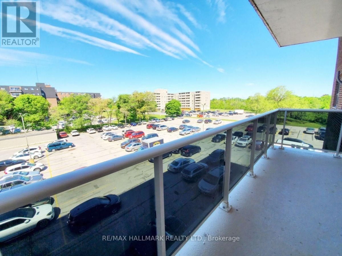 517 - 10 Garfella Drive S, Toronto, Ontario  M9V 2E9 - Photo 5 - W12711936