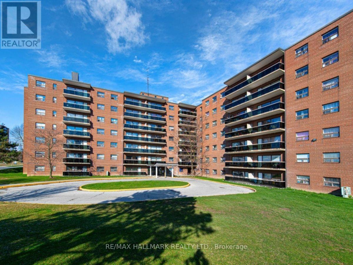 517 - 10 Garfella Drive S, Toronto, Ontario  M9V 2E9 - Photo 8 - W12711936