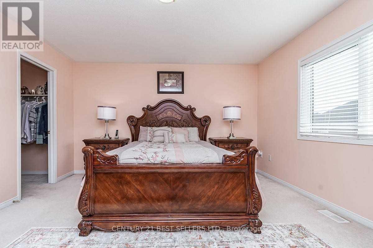 3358 Mikalda Road, Burlington, Ontario  L7M 0K9 - Photo 21 - W12711946