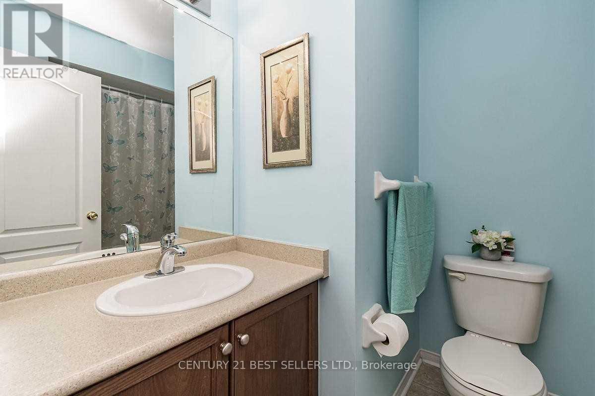 3358 Mikalda Road, Burlington, Ontario  L7M 0K9 - Photo 29 - W12711946