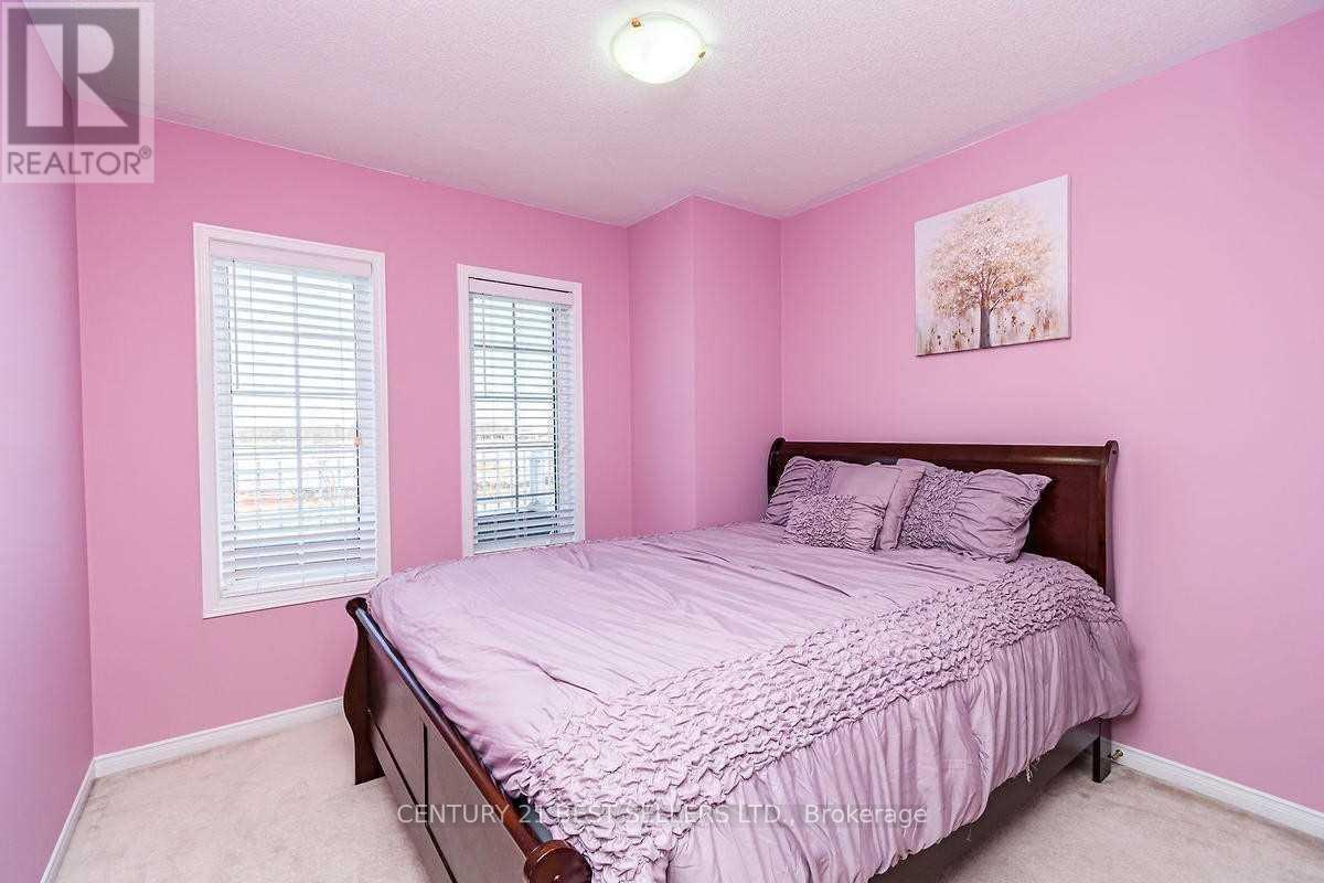 3358 Mikalda Road, Burlington, Ontario  L7M 0K9 - Photo 31 - W12711946