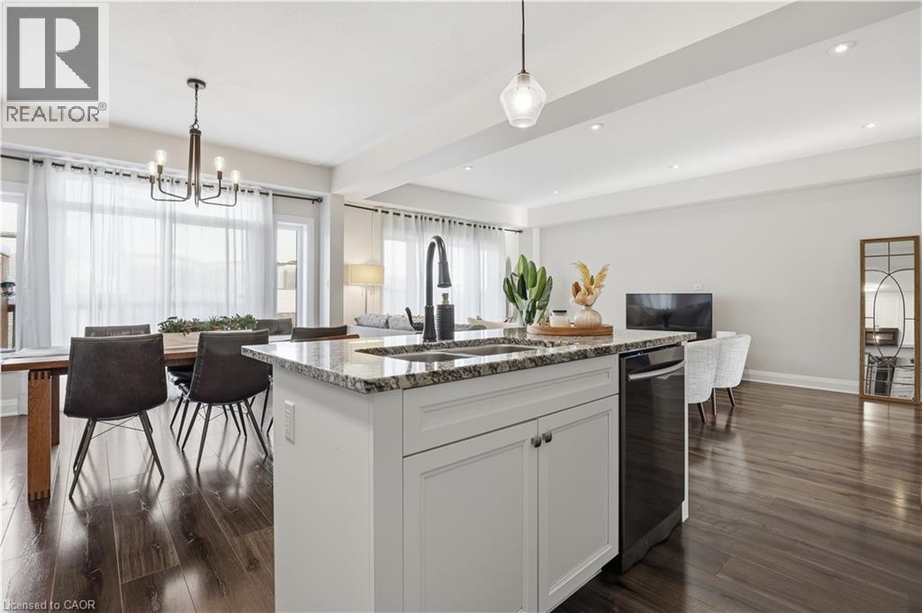 592 Mayapple Street, Waterloo, Ontario  N2V 0E3 - Photo 15 - 40791996