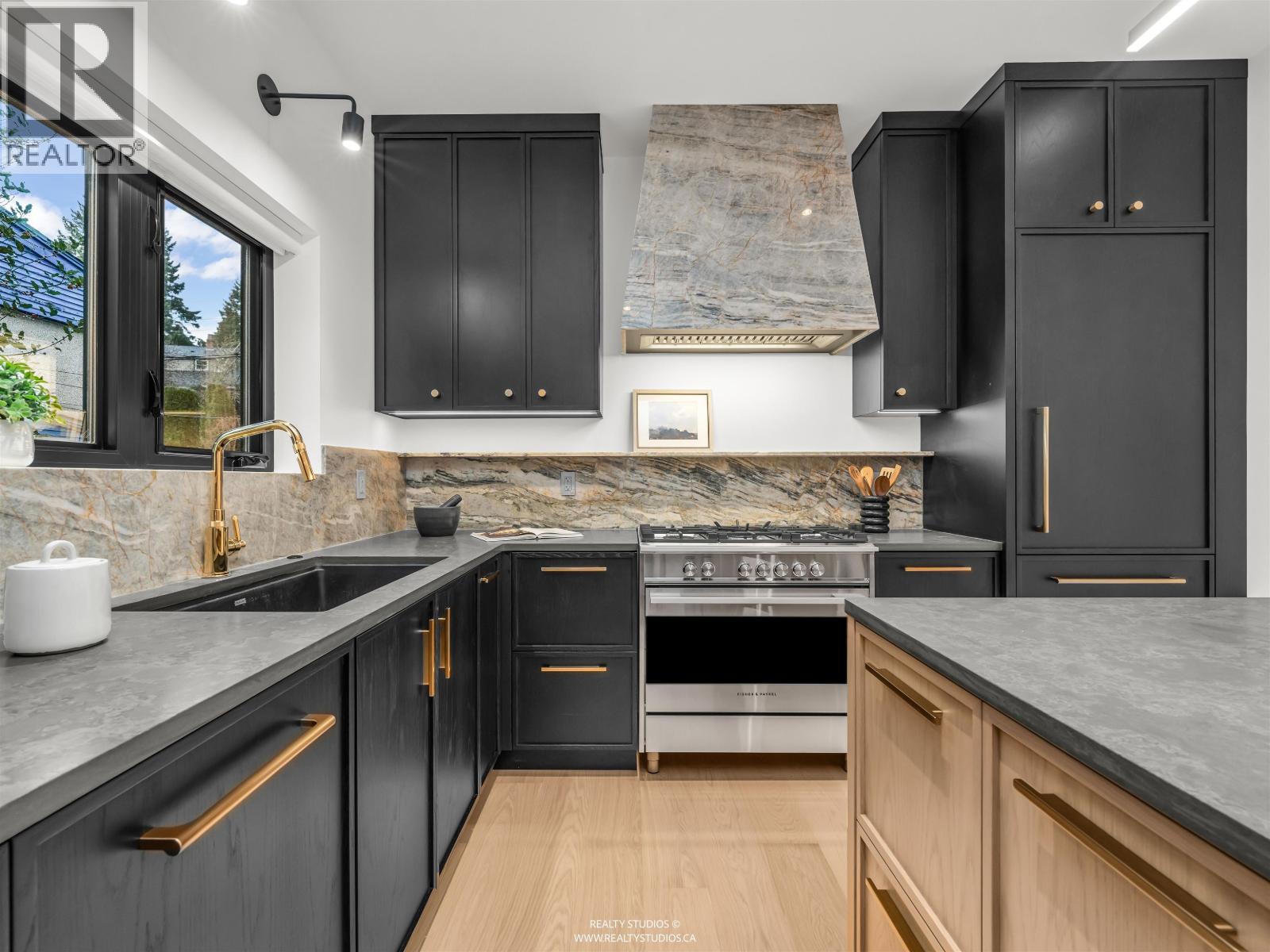 1 4088 Maple Crescent, Vancouver, British Columbia  V6J 4B2 - Photo 13 - R3081143