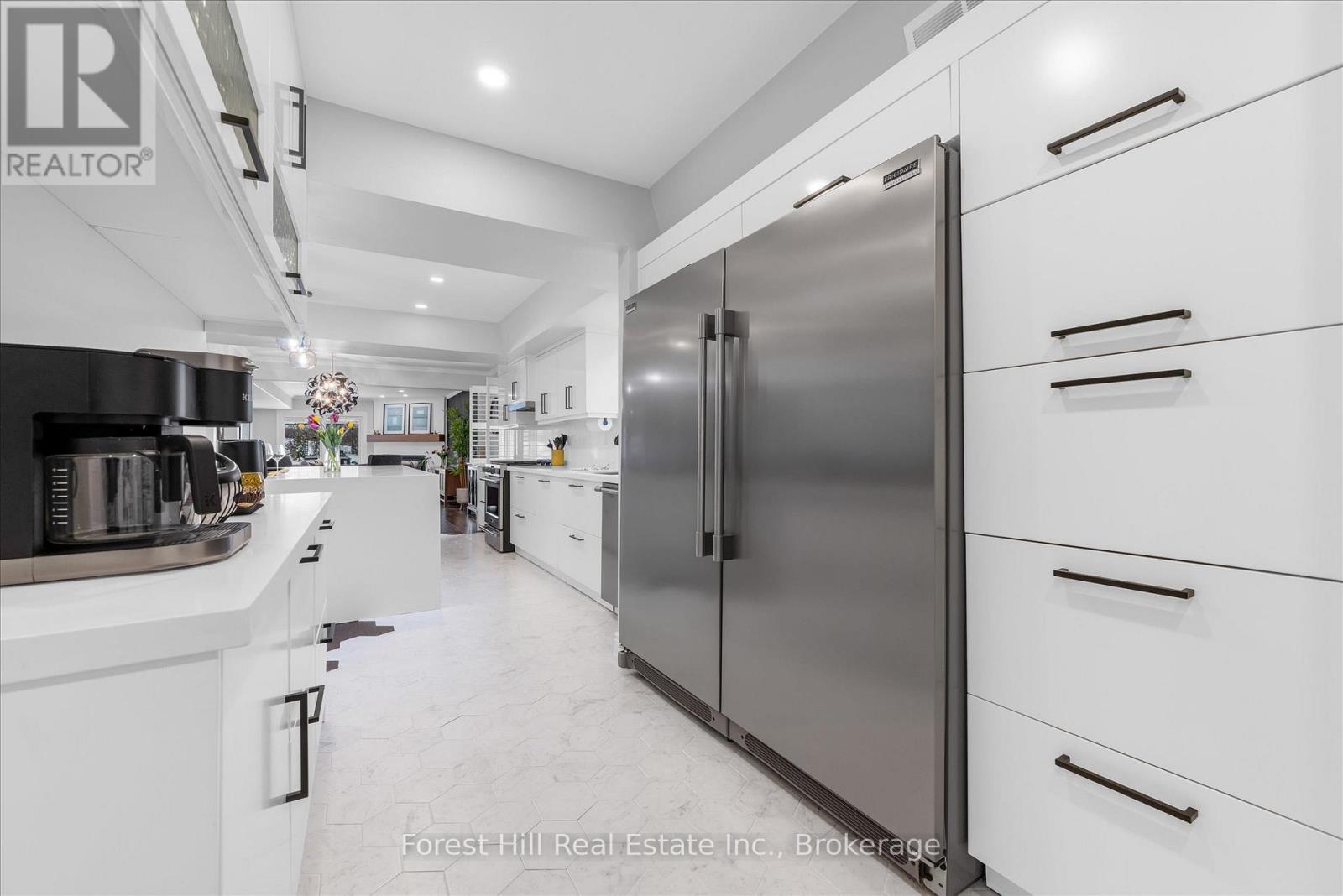 2006 Brant Street, Burlington, Ontario  L7P 3A6 - Photo 11 - W12712002