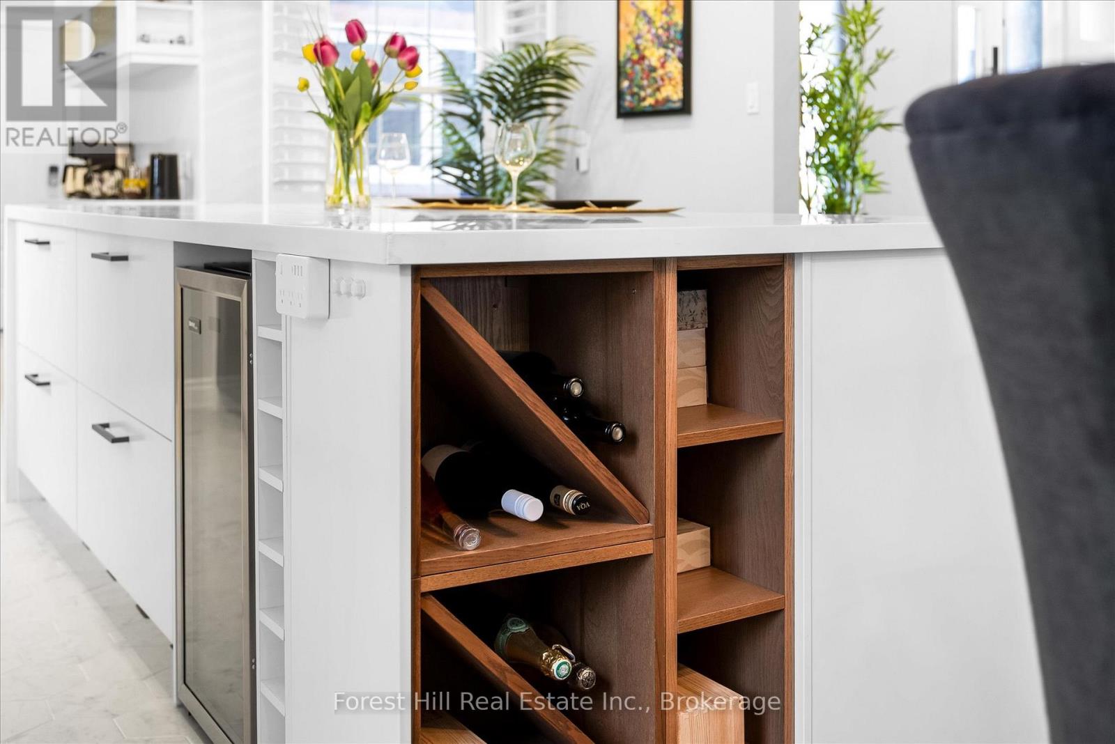 2006 Brant Street, Burlington, Ontario  L7P 3A6 - Photo 15 - W12712002