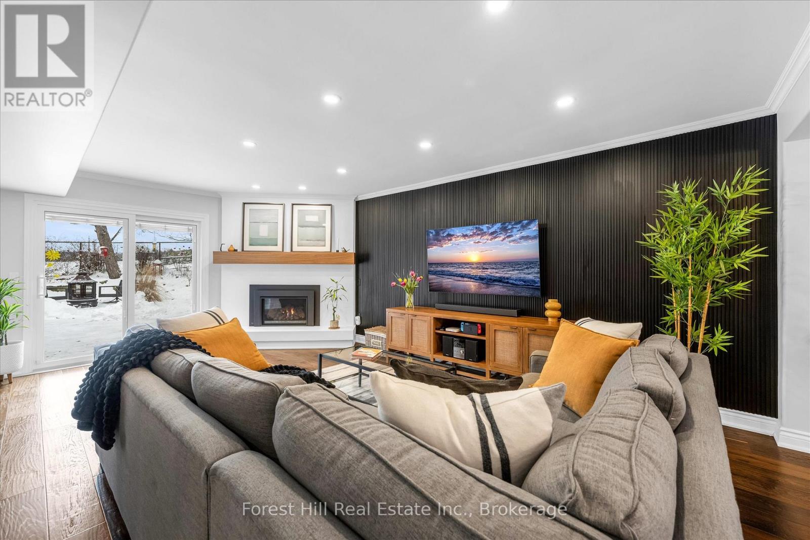 2006 Brant Street, Burlington, Ontario  L7P 3A6 - Photo 18 - W12712002