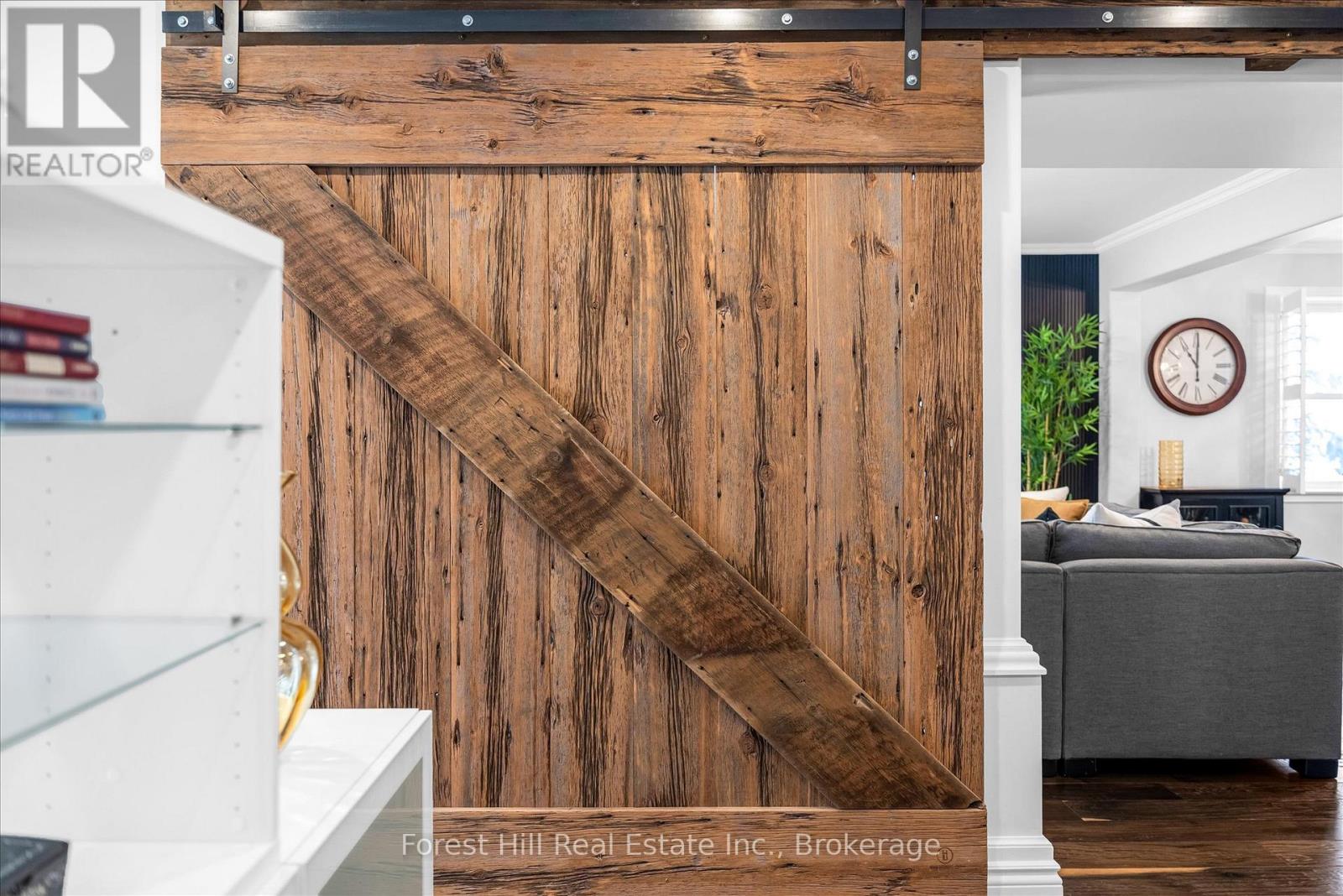 2006 Brant Street, Burlington, Ontario  L7P 3A6 - Photo 24 - W12712002