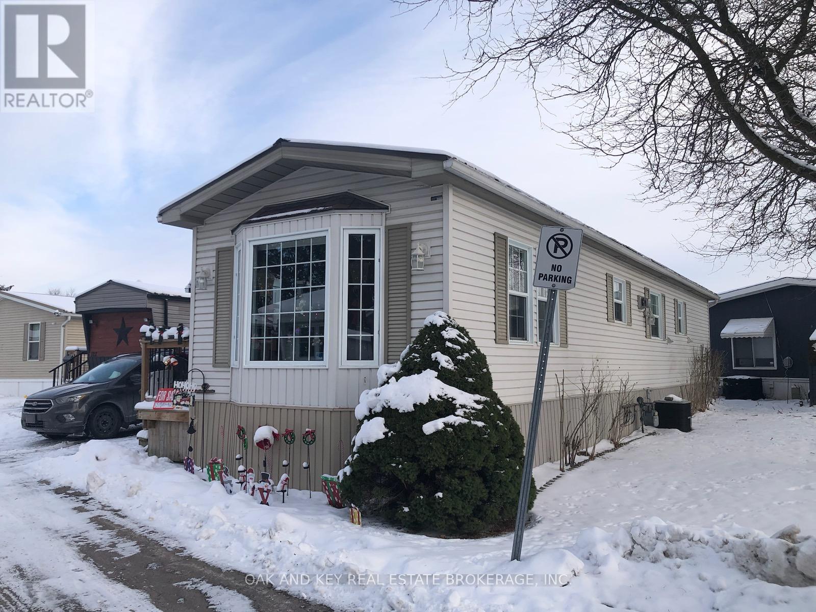 121 - 121 - 2189 DUNDAS STREET E, London East, Ontario