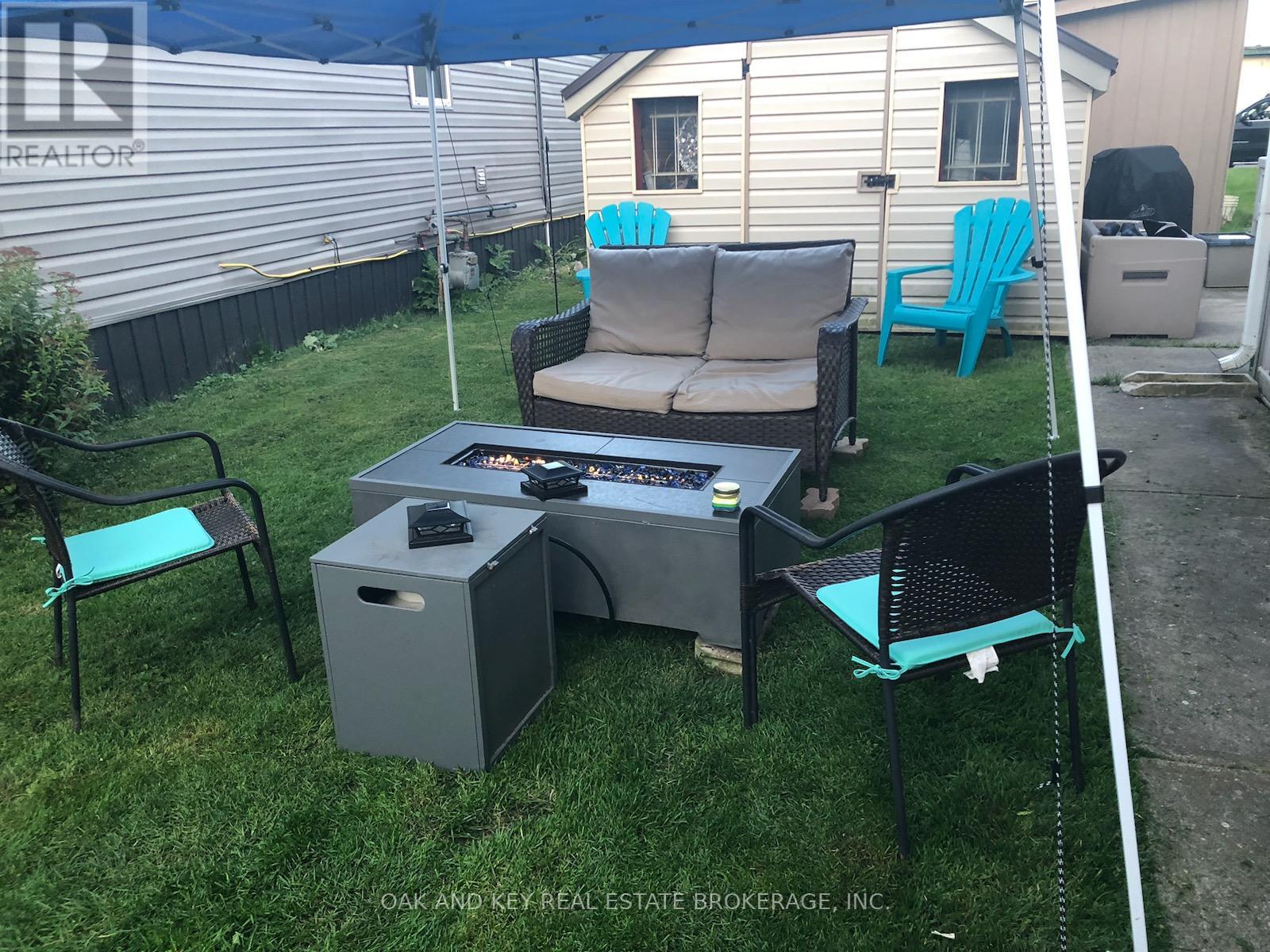 121 - 121 - 2189 Dundas Street E, London East, Ontario  N5V 1H3 - Photo 3 - X12711974