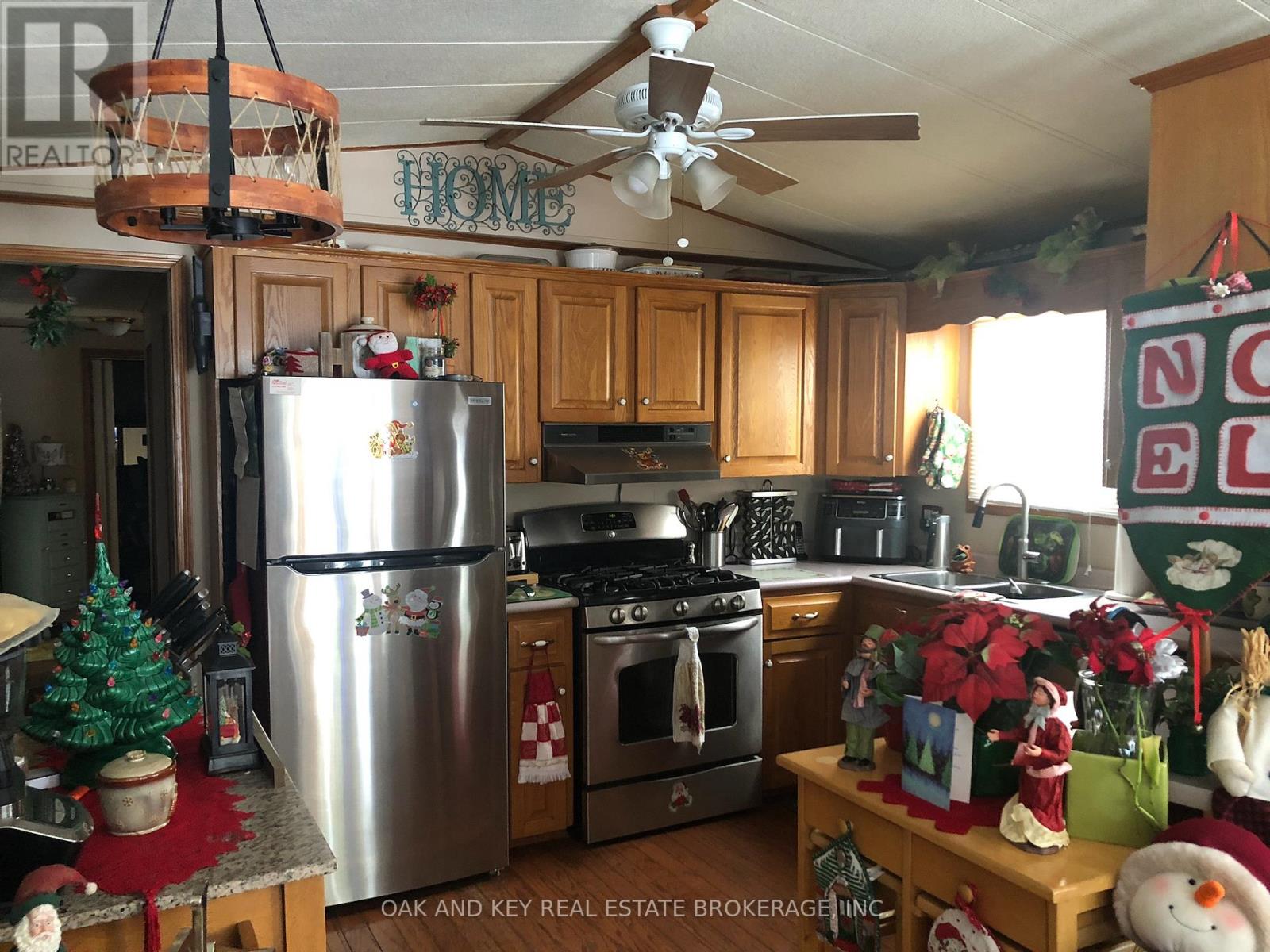 121 - 121 - 2189 Dundas Street E, London East, Ontario  N5V 1H3 - Photo 40 - X12711974