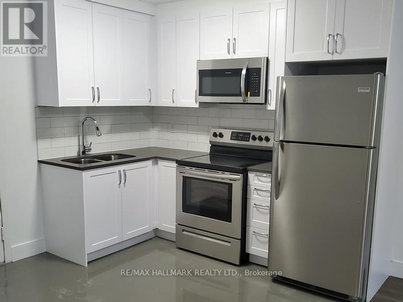 C03 - 245 Howland Avenue, Toronto, Ontario  M5R 3B7 - Photo 4 - C12711958