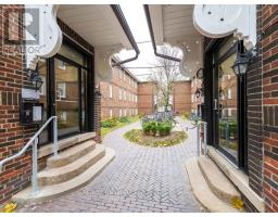 C03 - 245 HOWLAND AVENUE, Toronto, Ontario