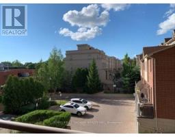 315 - 2 CLAIRTRELL ROAD, Toronto, Ontario