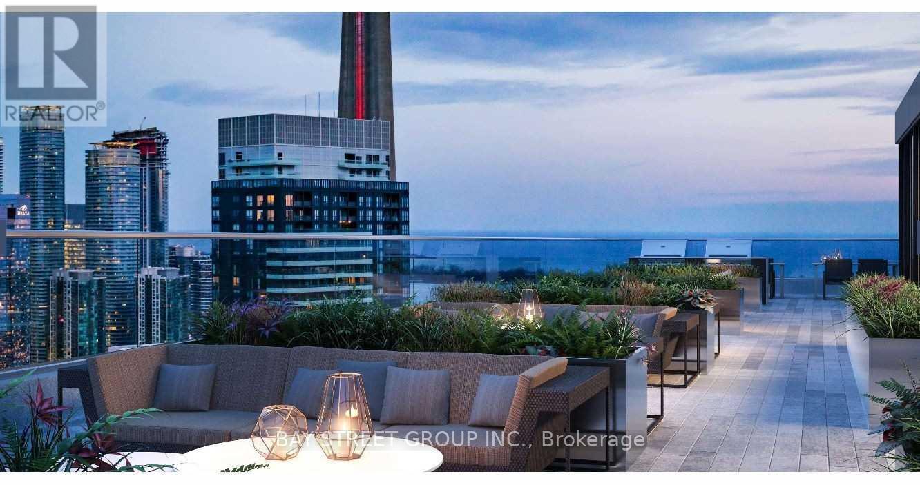 2705 - 357 King Street W, Toronto, Ontario  M5V 1K1 - Photo 3 - C12711978