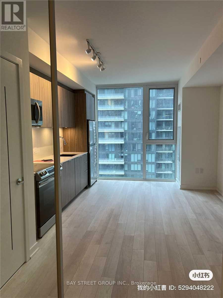 2705 - 357 King Street W, Toronto, Ontario  M5V 1K1 - Photo 6 - C12711978