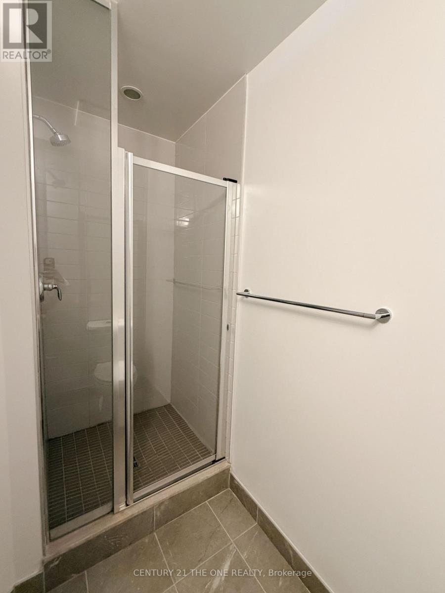 709 - 11 Wellesley Street W, Toronto, Ontario  M4Y 0G4 - Photo 10 - C12712006