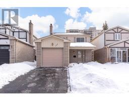 138 GREENWICH SQUARE, Toronto, Ontario