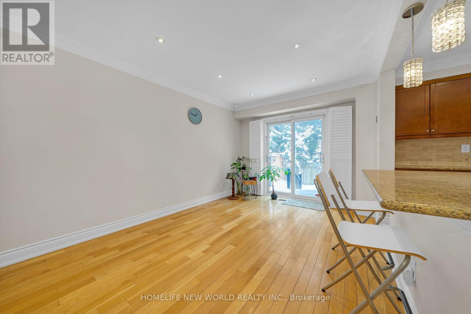 88 Judith Avenue, Vaughan, Ontario  L4J 7J2 - Photo 6 - N12711982