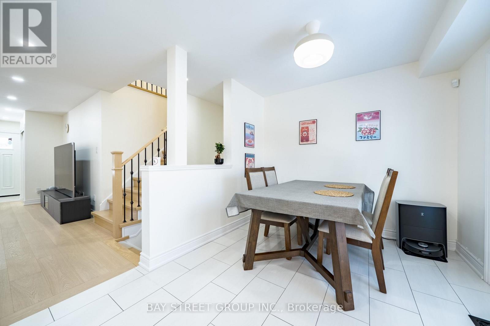 26 Moresby Street, Richmond Hill, Ontario  L4B 4K9 - Photo 13 - N12712000