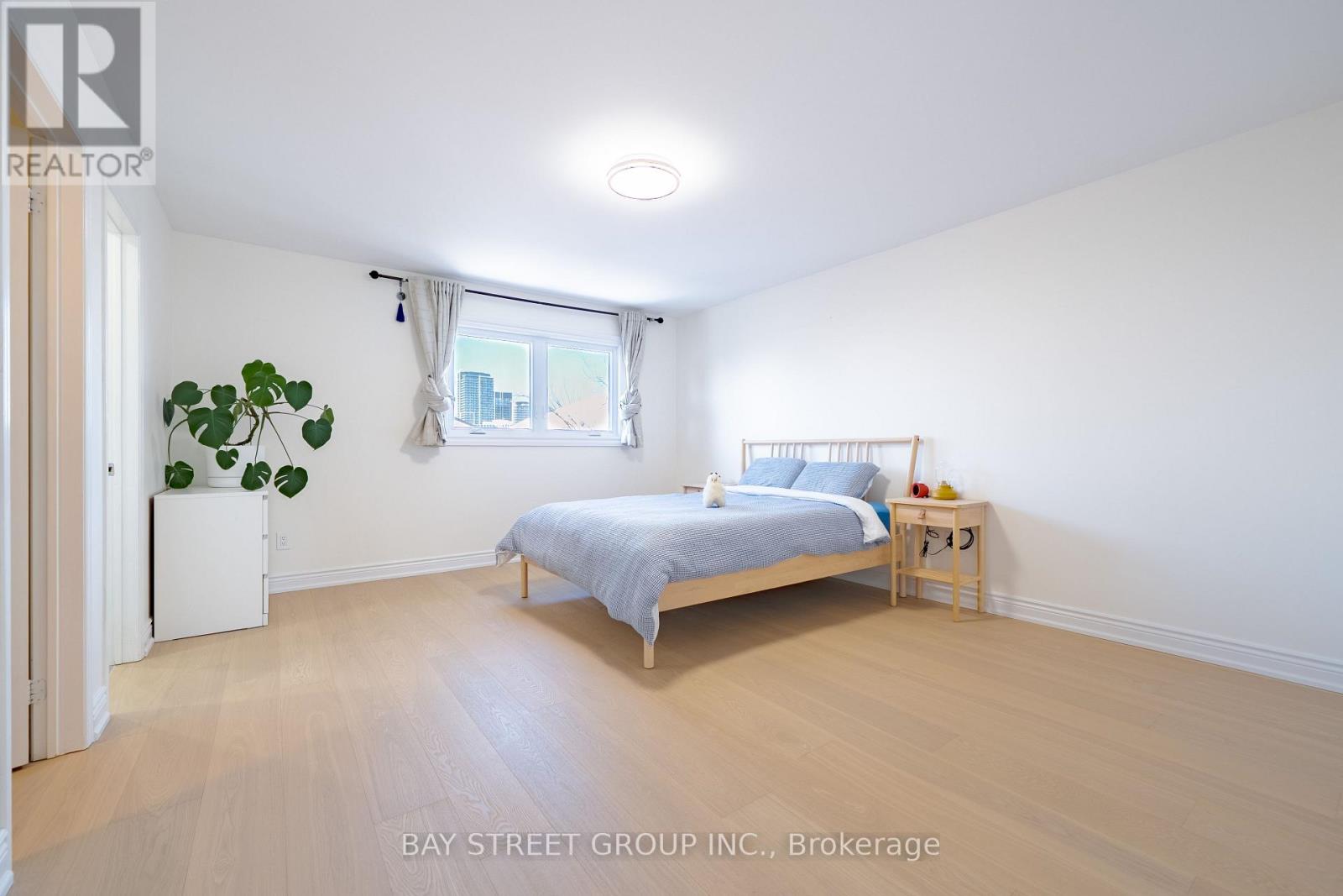 26 Moresby Street, Richmond Hill, Ontario  L4B 4K9 - Photo 16 - N12712000