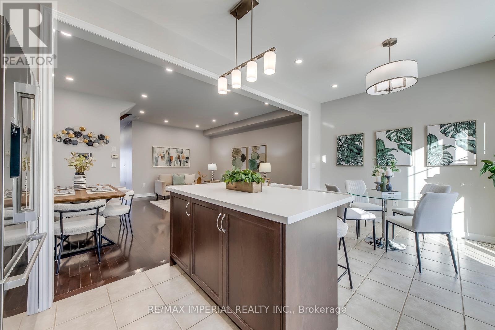 43 Sibella Way, Vaughan, Ontario  L4H 3B7 - Photo 24 - N12712016