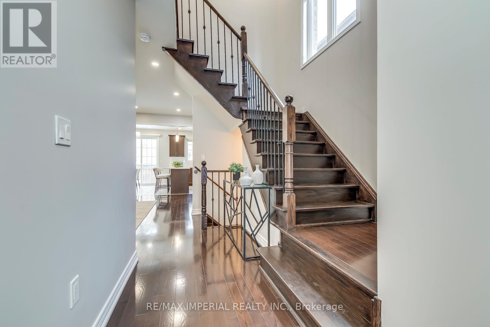 43 Sibella Way, Vaughan, Ontario  L4H 3B7 - Photo 30 - N12712016