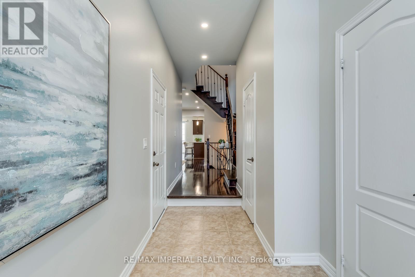 43 Sibella Way, Vaughan, Ontario  L4H 3B7 - Photo 5 - N12712016