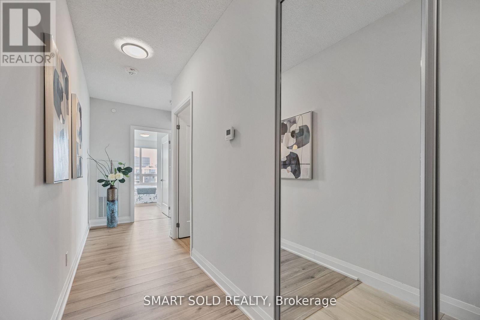 1012 - 398 Hwy 7 E, Richmond Hill, Ontario  L4B 0G6 - Photo 5 - N12712032