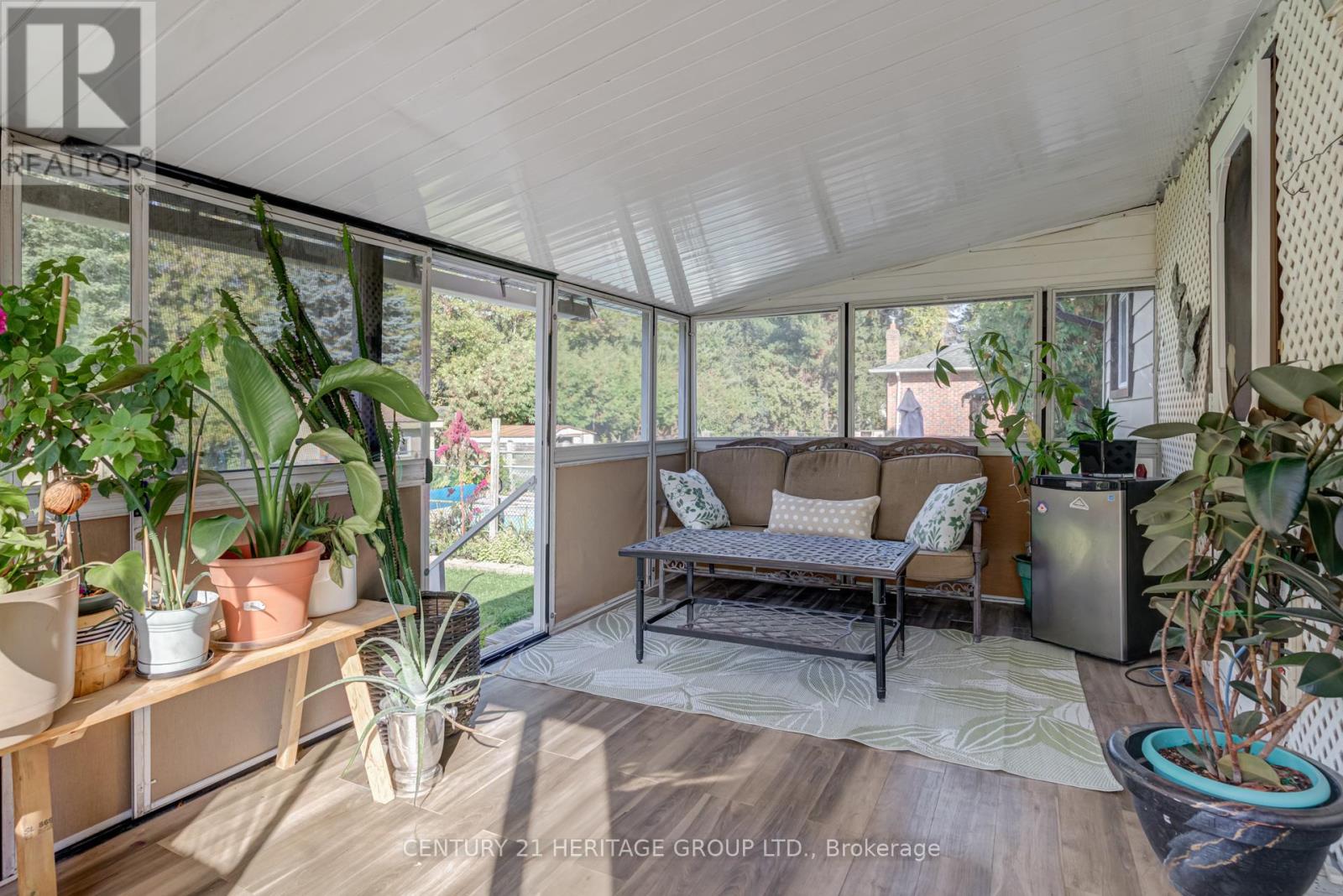 146 Sand Road, East Gwillimbury, Ontario  L9N 1H9 - Photo 16 - N12712034