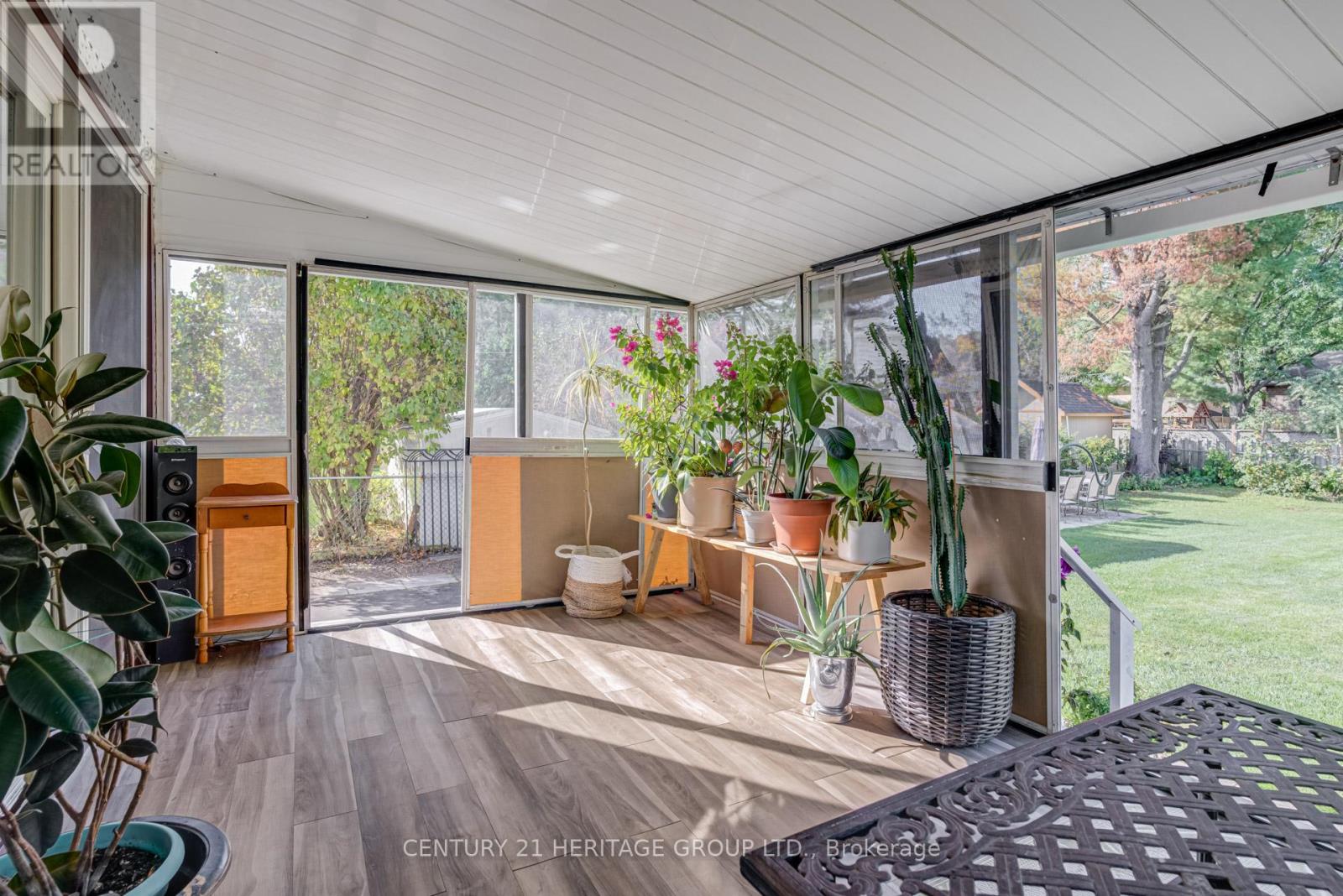 146 Sand Road, East Gwillimbury, Ontario  L9N 1H9 - Photo 17 - N12712034