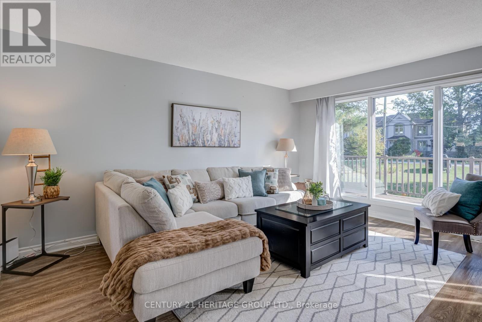 146 Sand Road, East Gwillimbury, Ontario  L9N 1H9 - Photo 5 - N12712034