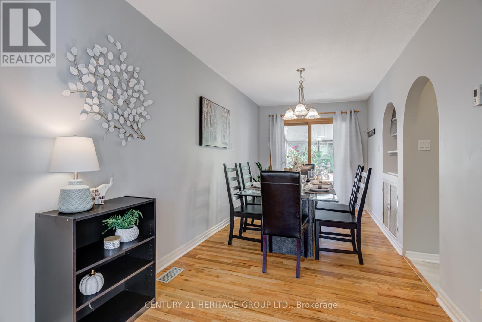 146 Sand Road, East Gwillimbury, Ontario  L9N 1H9 - Photo 9 - N12712034