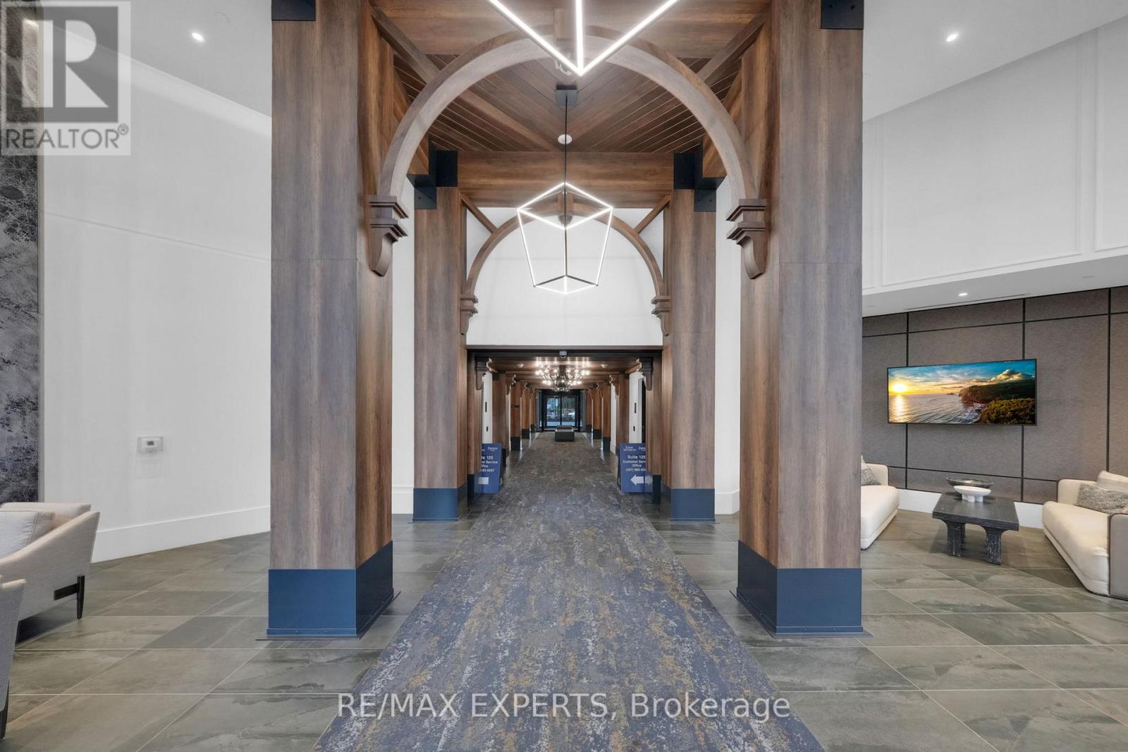 203 - 2075 King Road, King, Ontario  L7B 0R6 - Photo 32 - N12712054