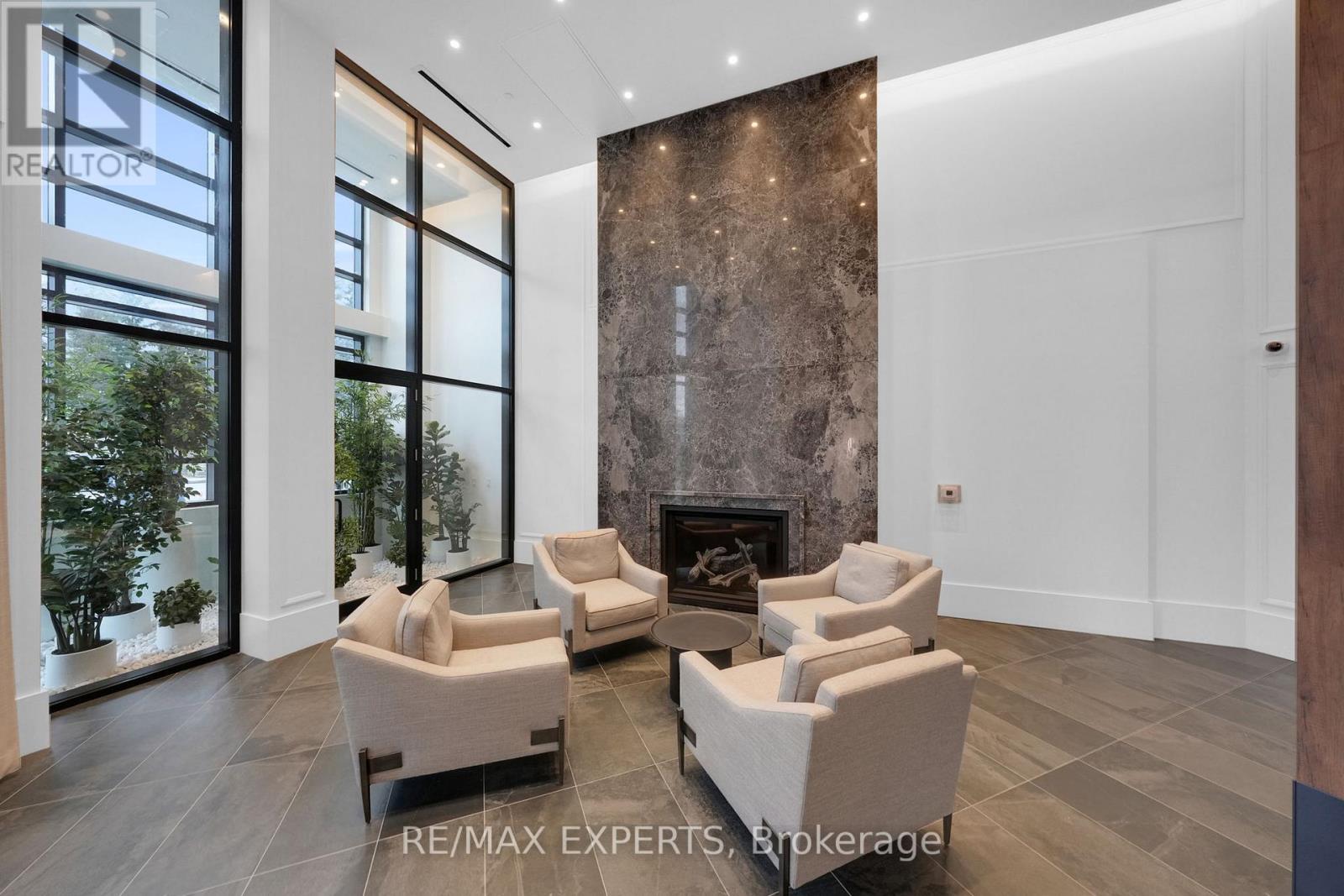 203 - 2075 King Road, King, Ontario  L7B 0R6 - Photo 33 - N12712054