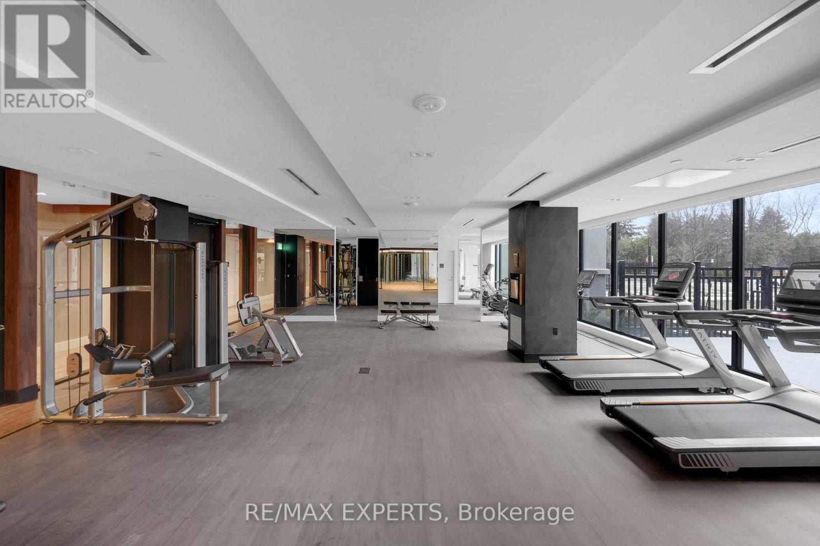 203 - 2075 King Road, King, Ontario  L7B 0R6 - Photo 42 - N12712054