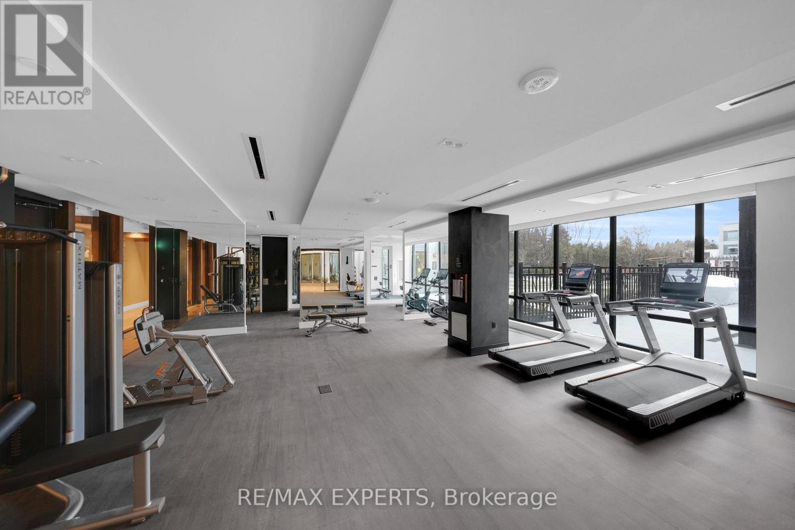 203 - 2075 King Road, King, Ontario  L7B 0R6 - Photo 43 - N12712054