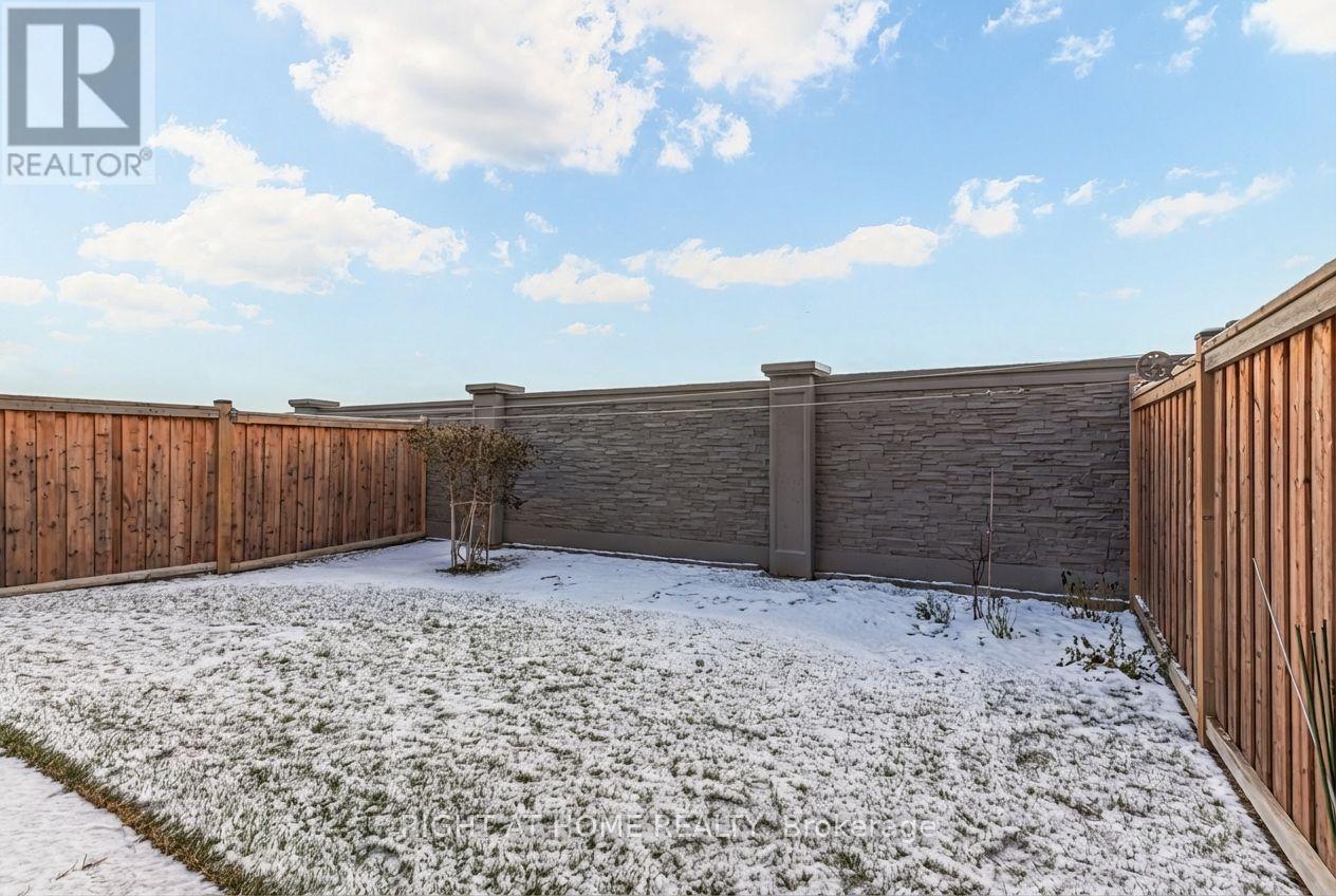 8 Callandar Road, Brampton, Ontario  L7Z 4V1 - Photo 21 - W12712022