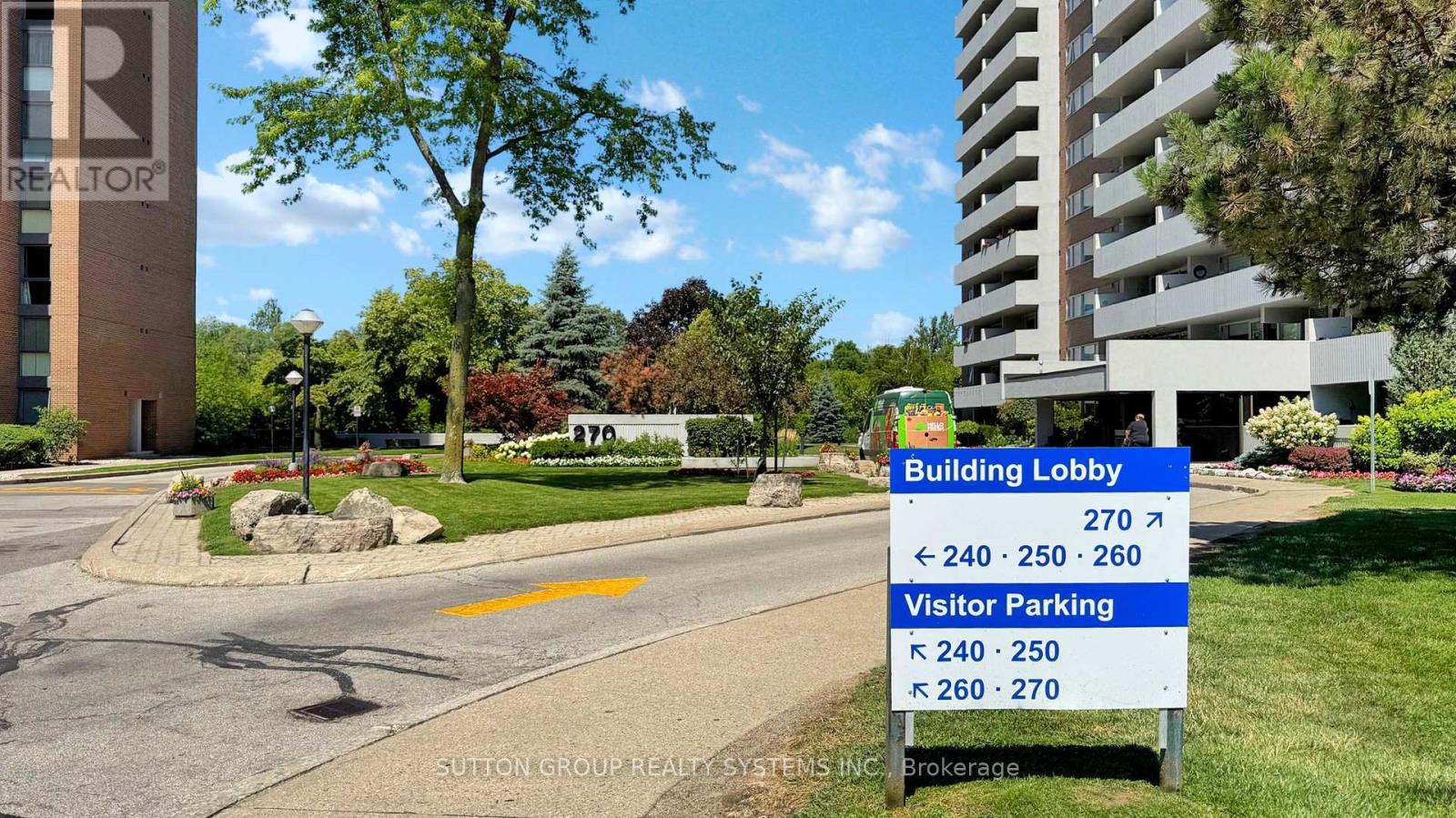 813 - 270 Scarlett Road, Toronto, Ontario  M6N 4X7 - Photo 2 - W12712044