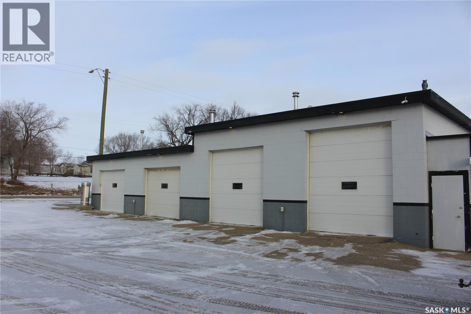 1105 Athabasca STREET E, Moose Jaw, Saskatchewan