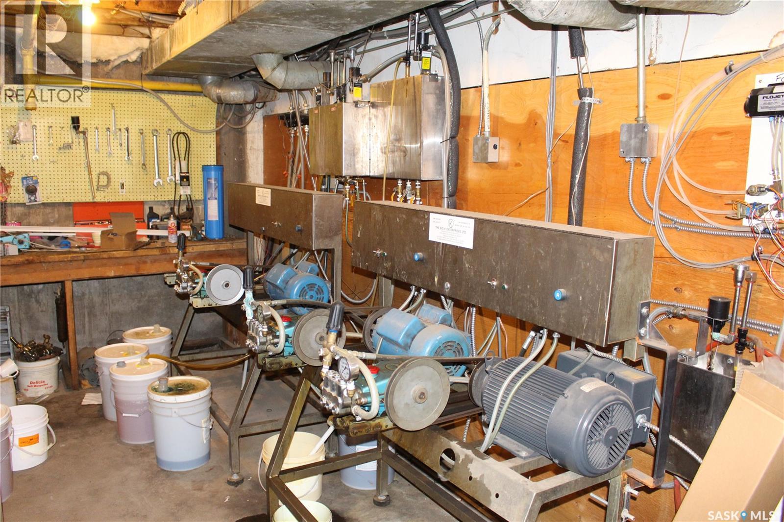 1105 Athabasca Street E, Moose Jaw, Saskatchewan  S6H 0N4 - Photo 24 - SK027102