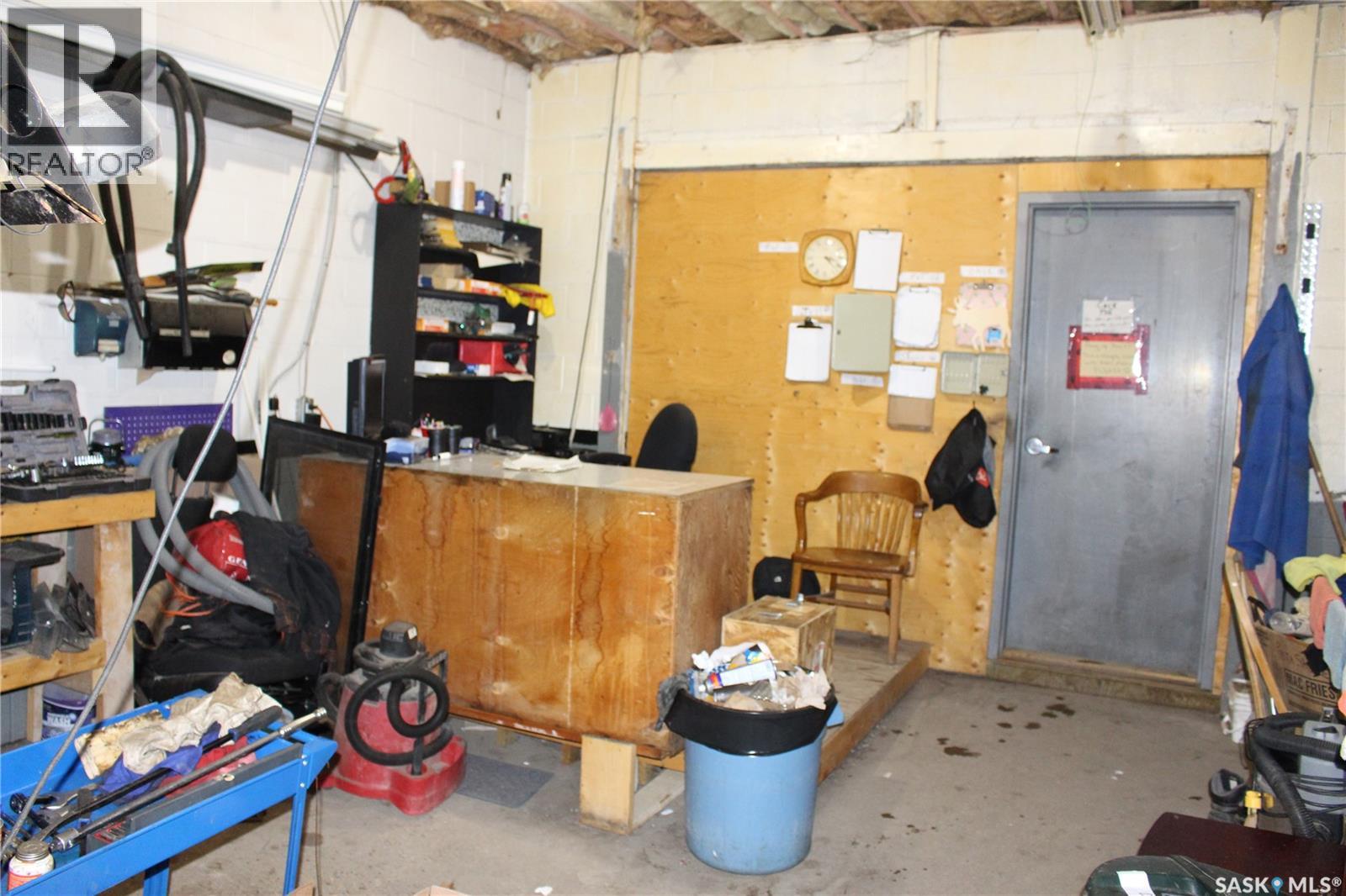 1105 Athabasca Street E, Moose Jaw, Saskatchewan  S6H 0N4 - Photo 27 - SK027102