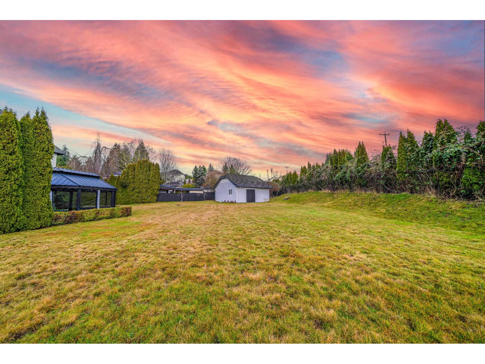 16781 77 Avenue, Surrey, British Columbia  V4N 0L3 - Photo 2 - R3079813