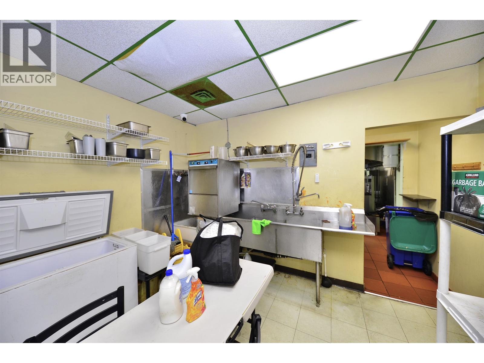 2 3343 Kingsway, Vancouver, British Columbia  V5R 5K6 - Photo 6 - C8075304