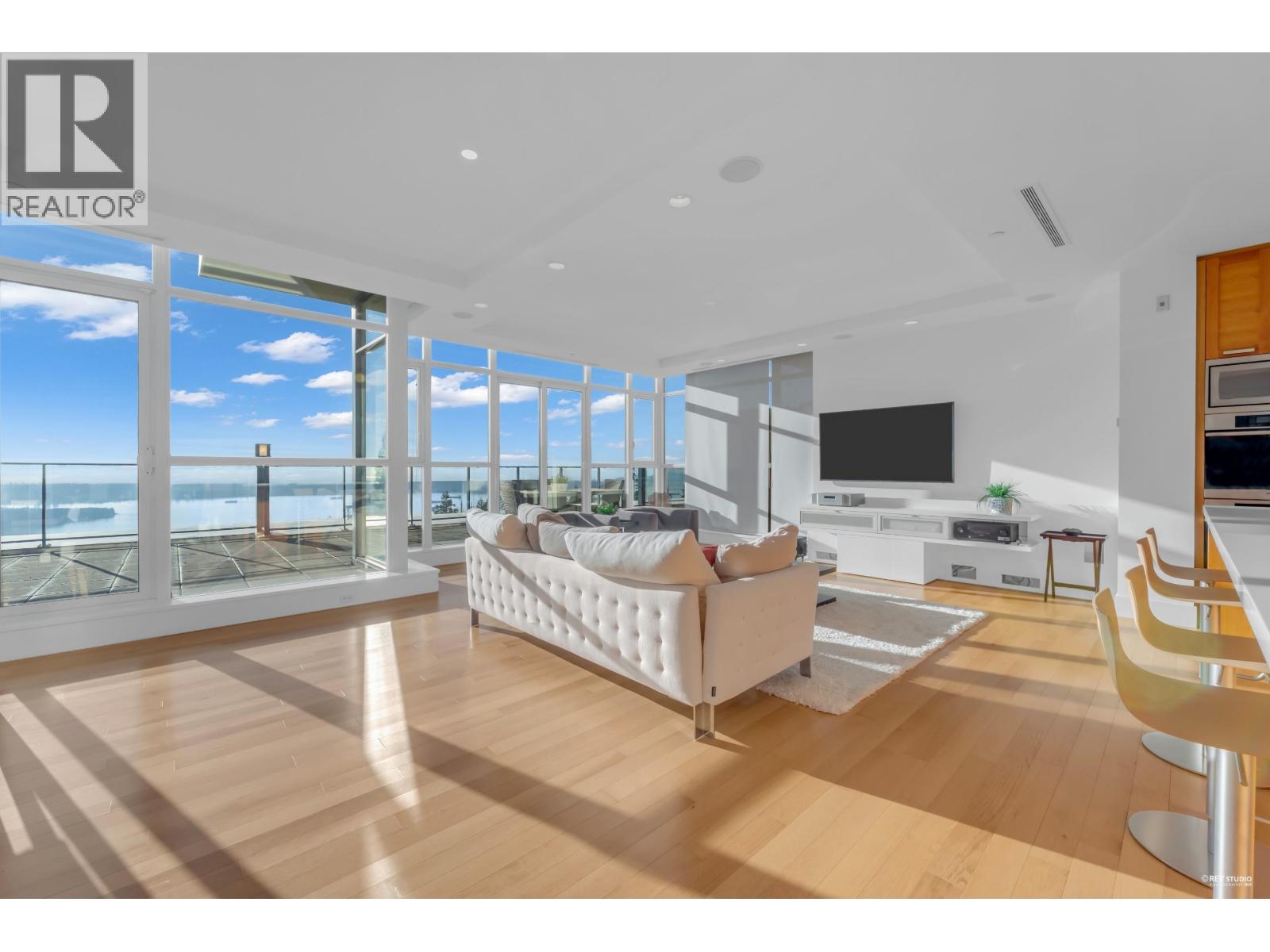 303 2245 Twin Creek Place, West Vancouver, British Columbia  V7S 3K4 - Photo 7 - R3077902