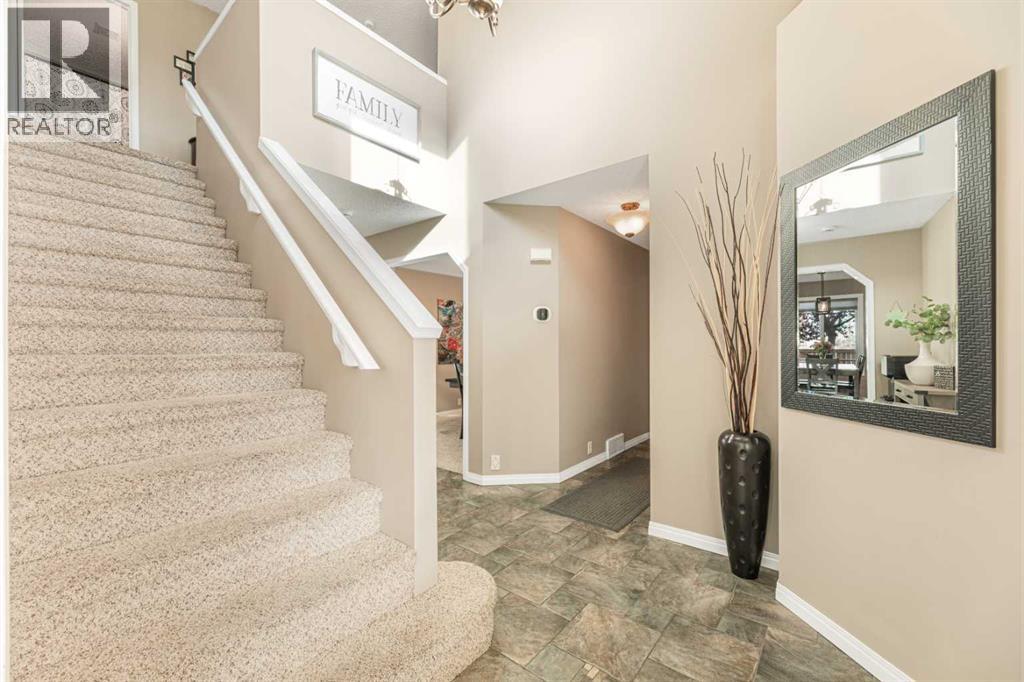 291 Mckerrell Way Se, Calgary, Alberta  T2Z 1P7 - Photo 3 - A2276933