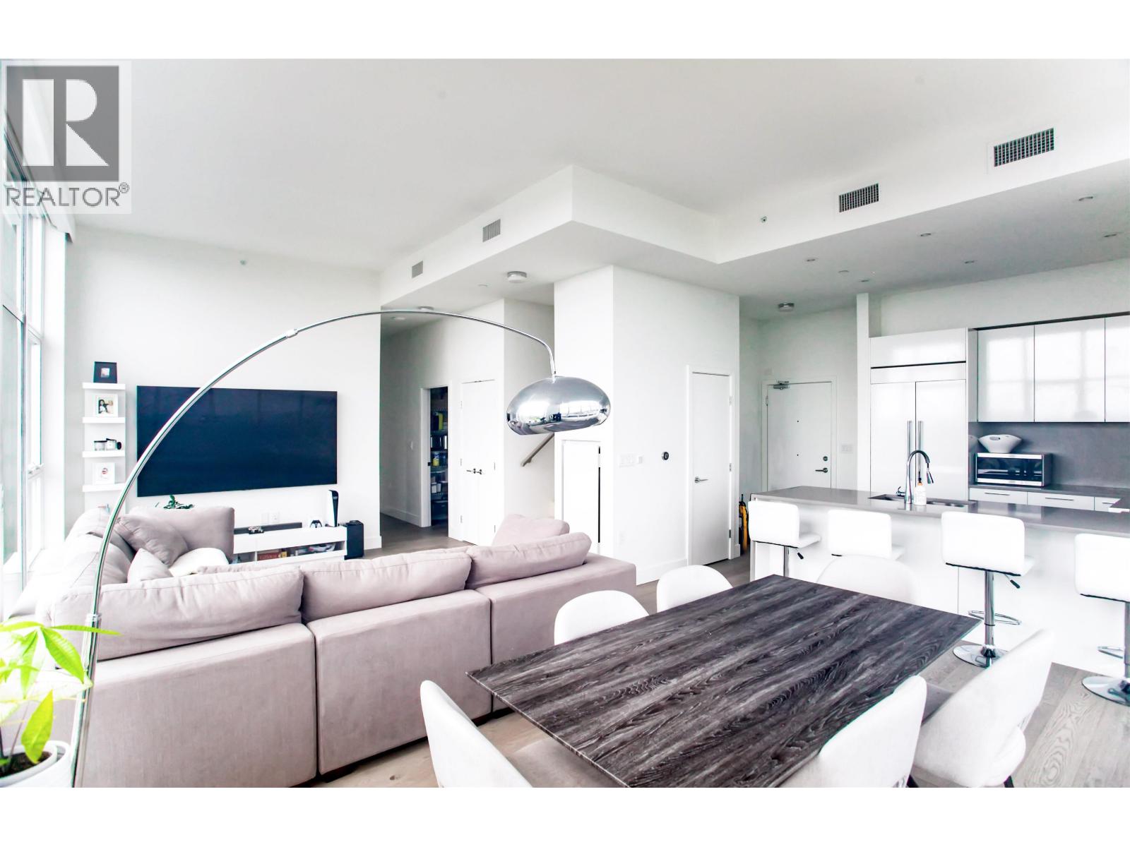 1602 3581 E Kent Avenue North, Vancouver, British Columbia  V5S 0H6 - Photo 3 - R3080901