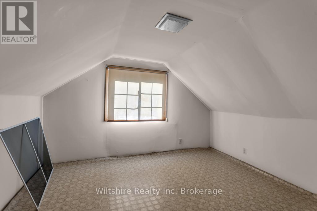 22 Adams Street, Norfolk, Ontario  N0J 1E0 - Photo 14 - X12460664