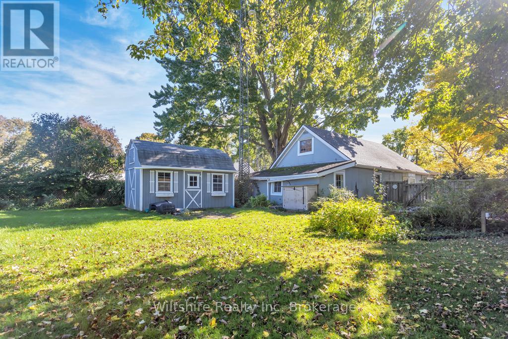 22 Adams Street, Norfolk, Ontario  N0J 1E0 - Photo 20 - X12460664